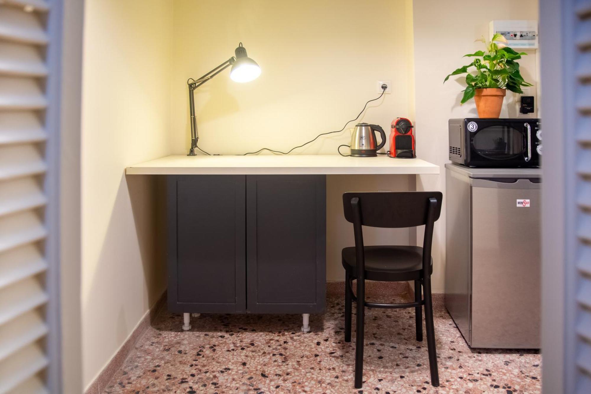 Easy Flat In The Vibrant Neigborhood Of Athens! Athens