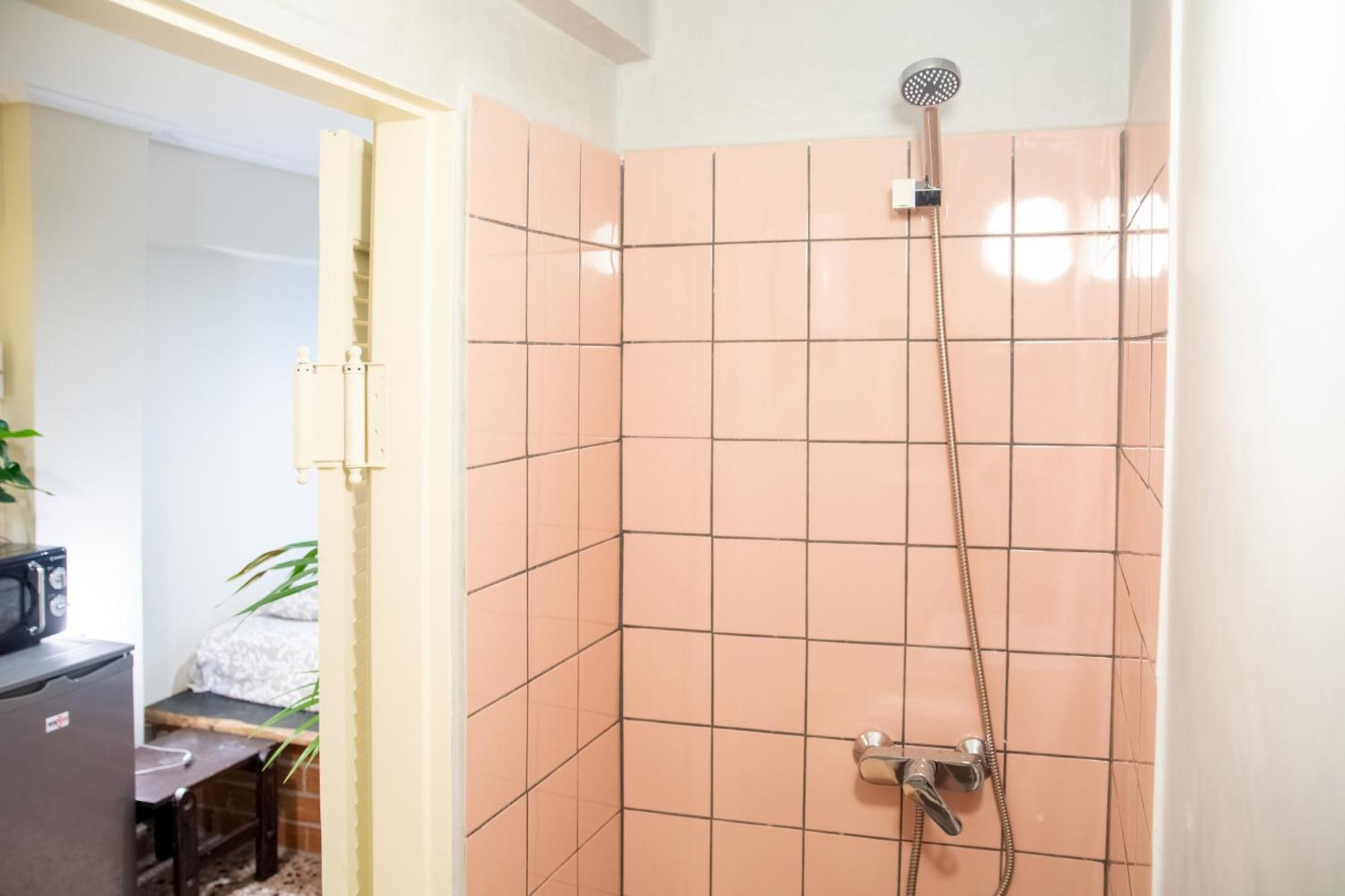 Easy Flat In The Vibrant Neigborhood Of Athens!