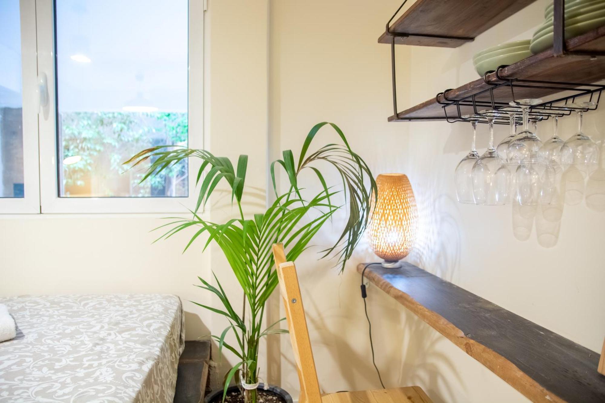 Apartment Easy Flat In The Vibrant Neigborhood Of Athens!