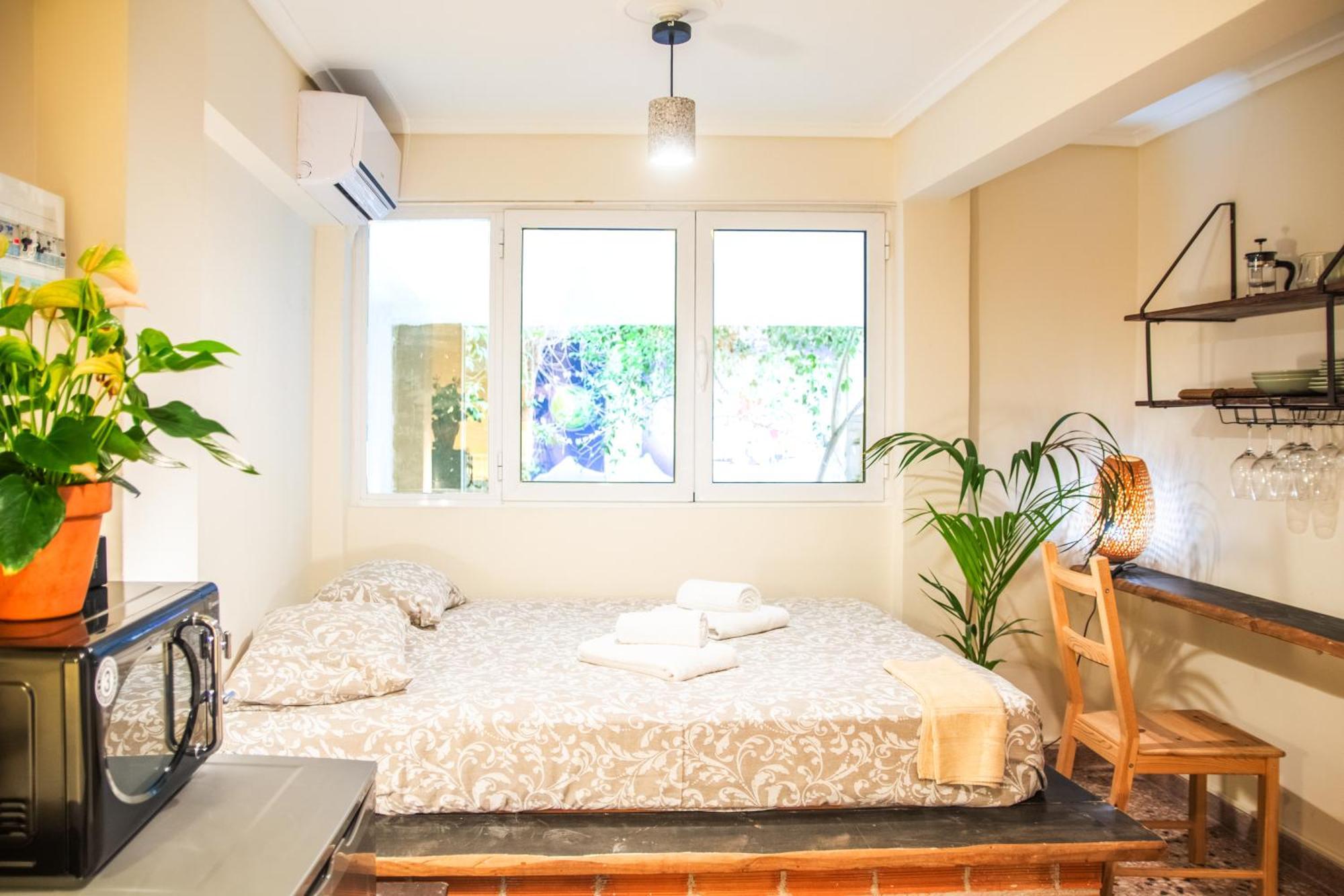 Easy Flat In The Vibrant Neigborhood Of Athens! * Athens